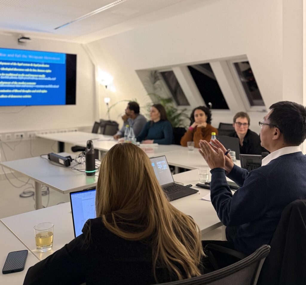 Picture of Dr. Teng Biao's Colloquium on November 19, Teng Biao speaking